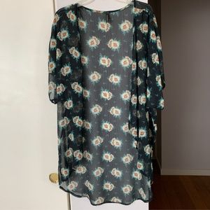 Tilly's Full Tilt Flower Kimono